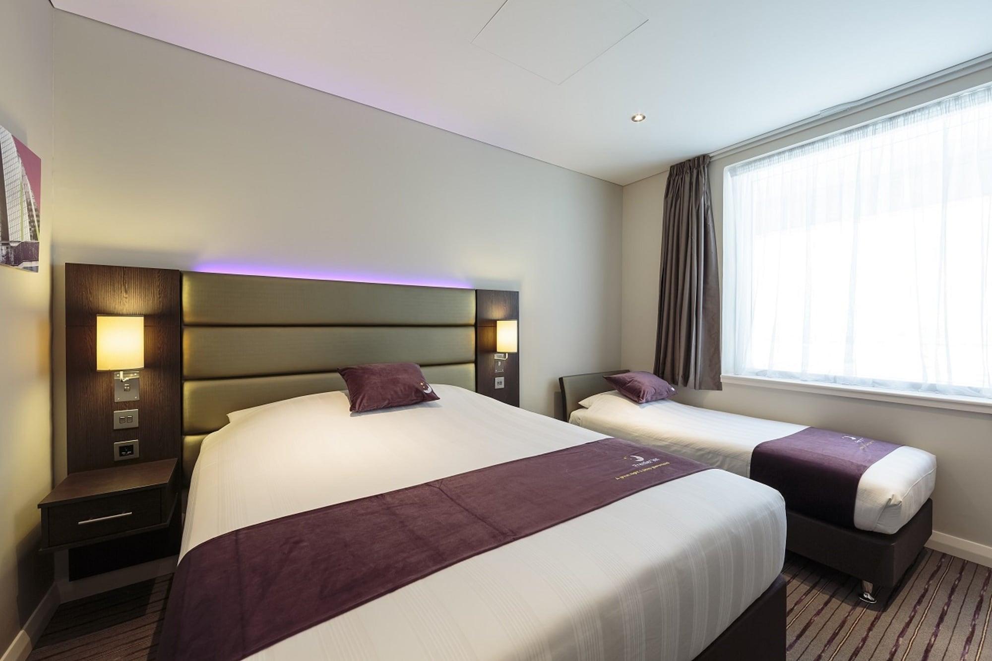 Premier Inn Doha Education City Exterior foto
