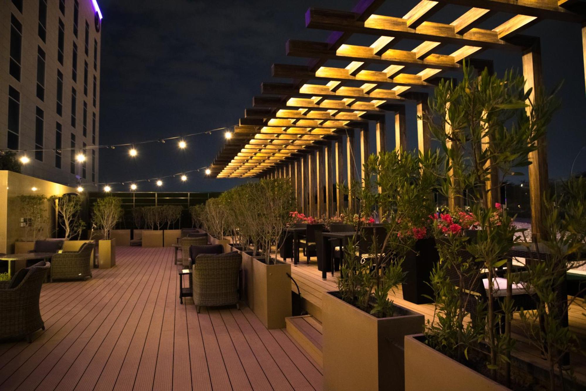 Premier Inn Doha Education City Exterior foto