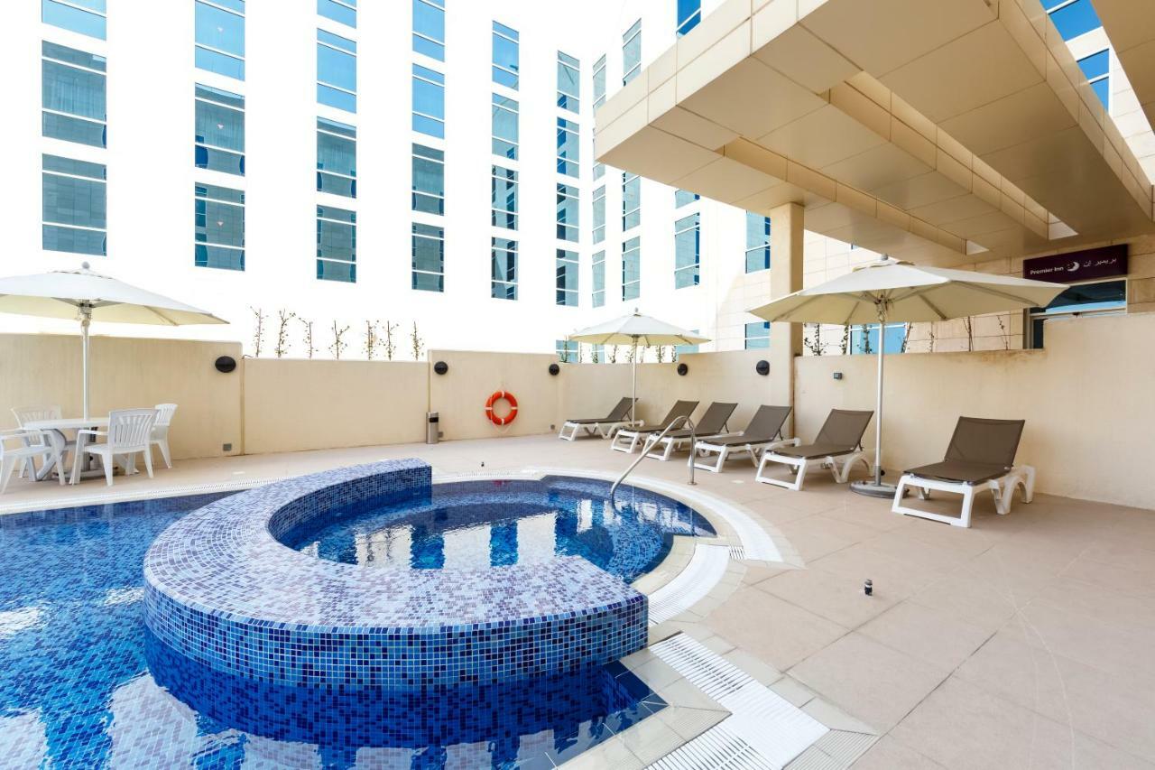 Premier Inn Doha Education City Exterior foto